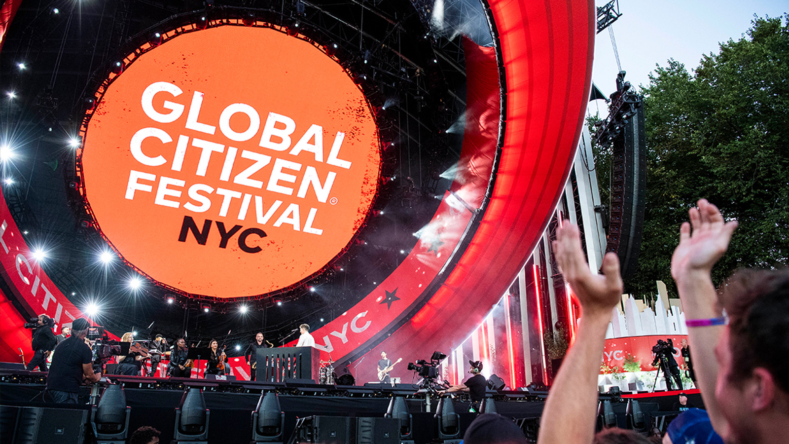 Global Citizen Festival returns to Central Park in New York City with a focus on ending extreme poverty [Video]