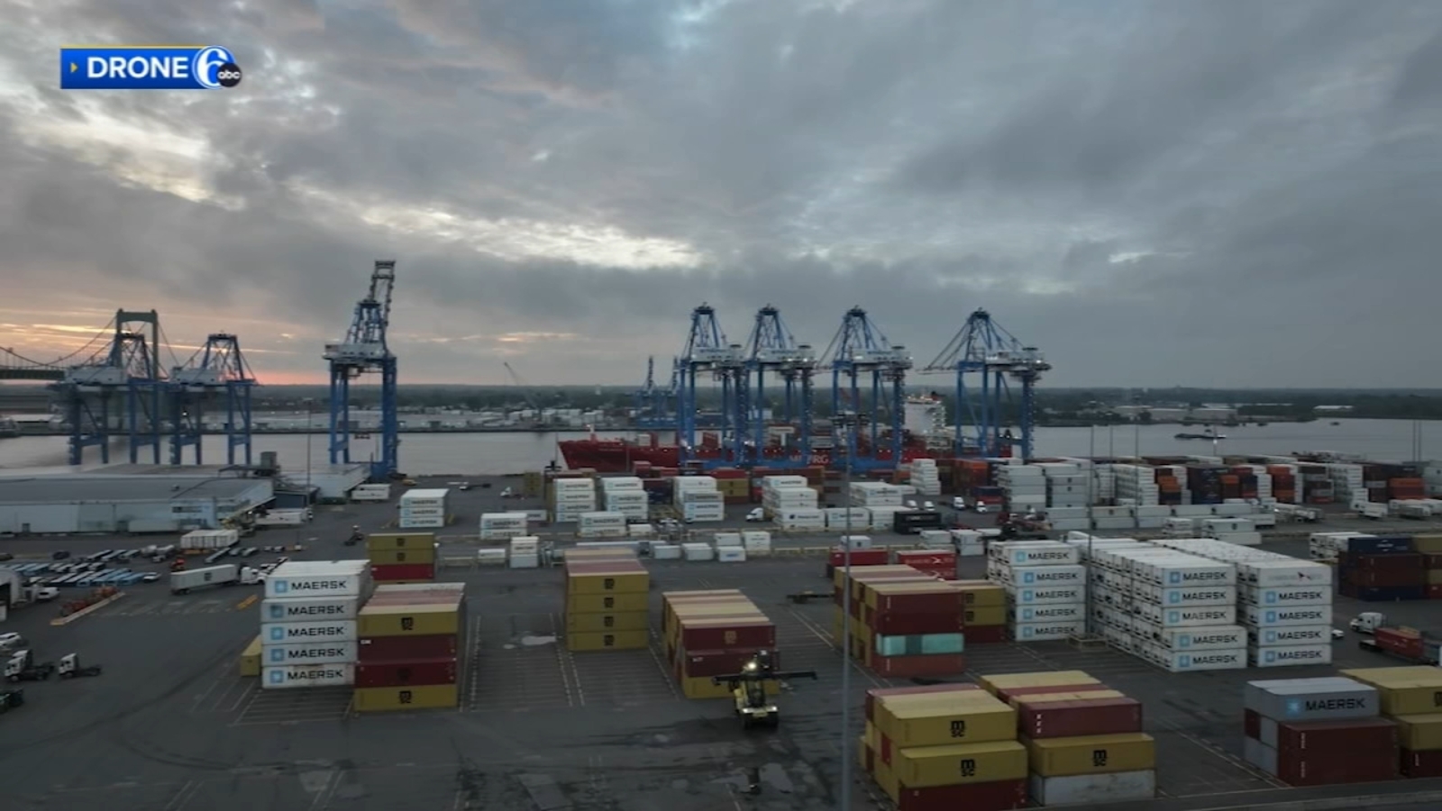 US port strike by 45,000 dockworkers is all but certain to begin at midnight | How it could impact holiday shopping [Video]