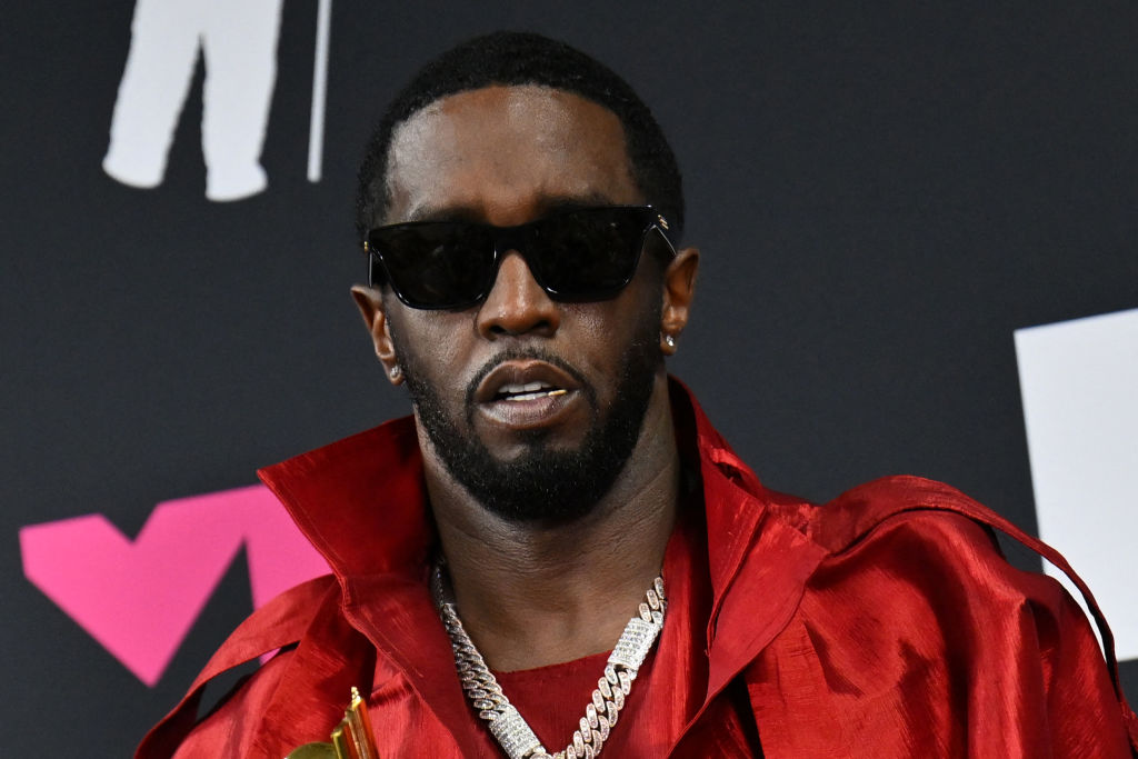 Sean “Diddy” Combs Hires 3rd Legal Team In Bid To Land Bail [Video]