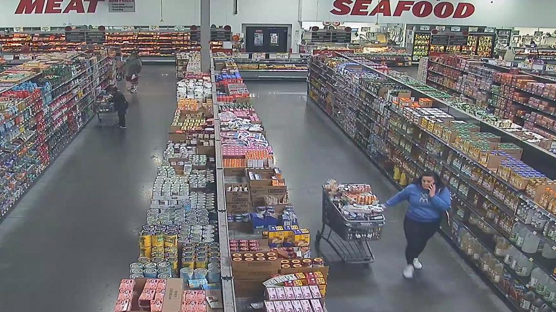 Sac Metro Fire looks for woman who allegedly started Winco fire [Video]