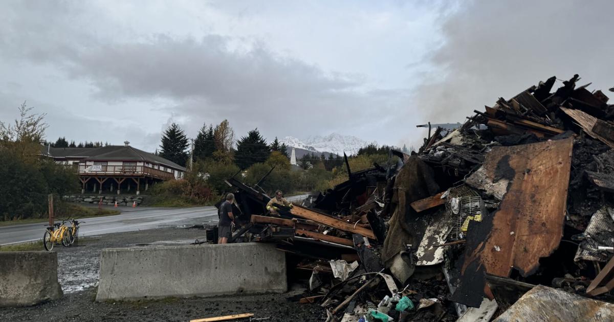 Haines fire destroys businesses and apartments; community lends a helping hand | News [Video]