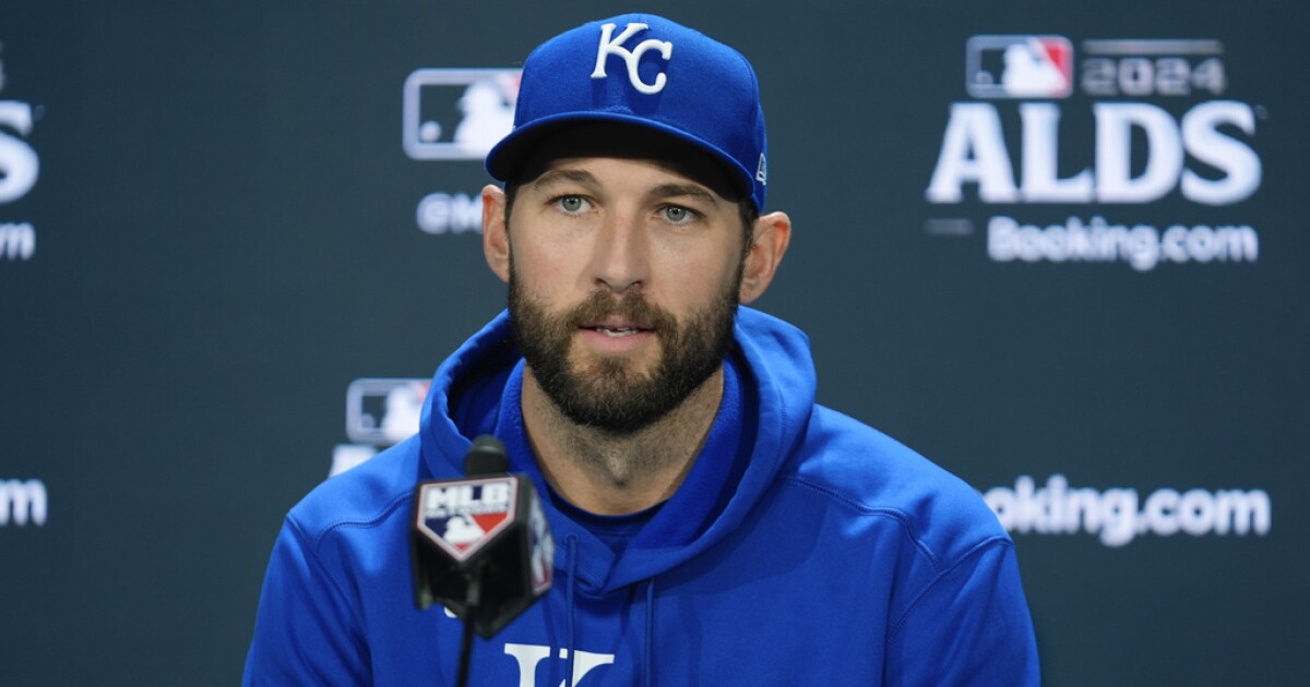 Game 4 starter Michael Wacha understands mission as Royals face elimination [Video]