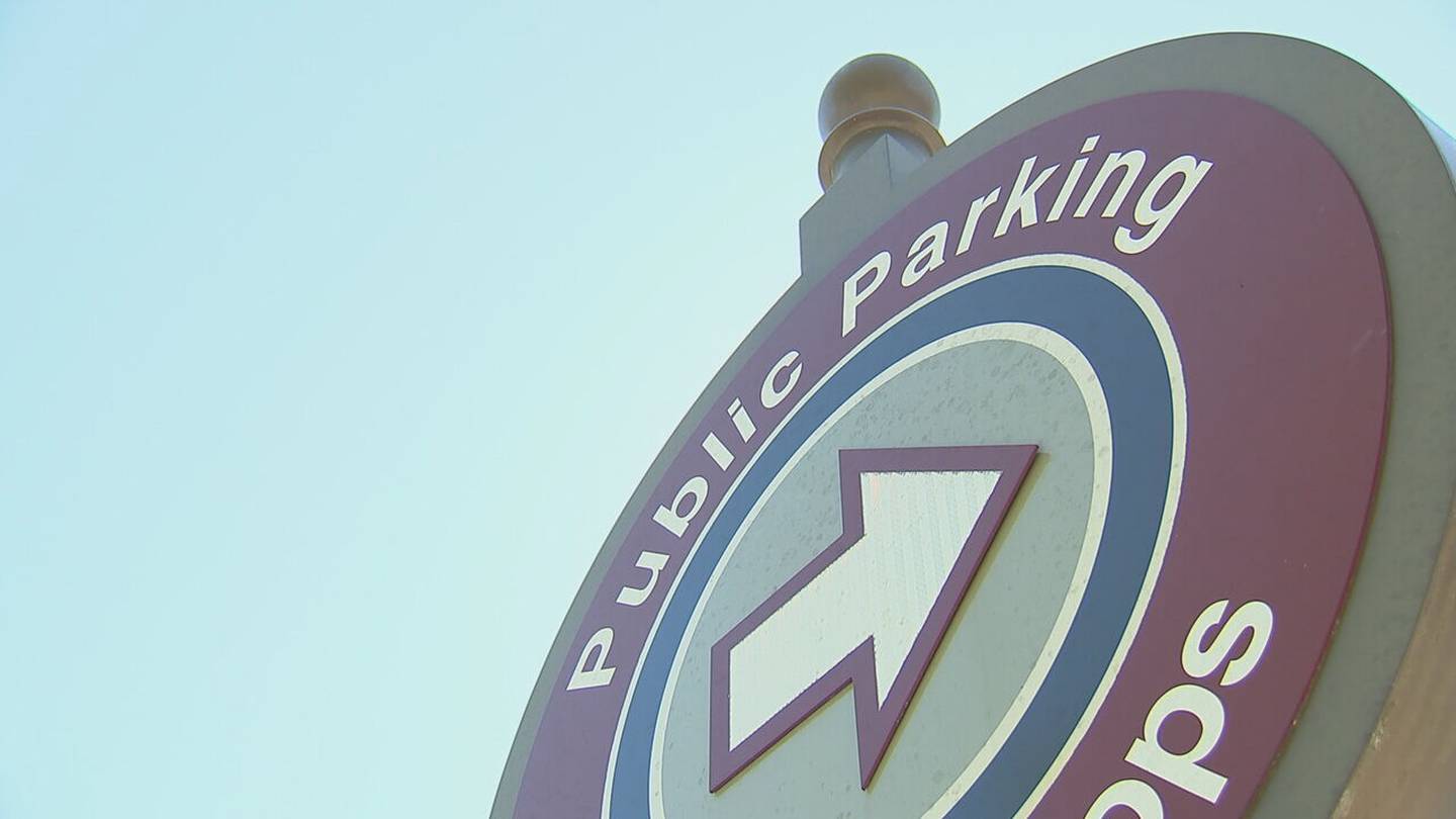 Downtown Matthews could lose nearly 200 free parking spots  WSOC TV [Video]