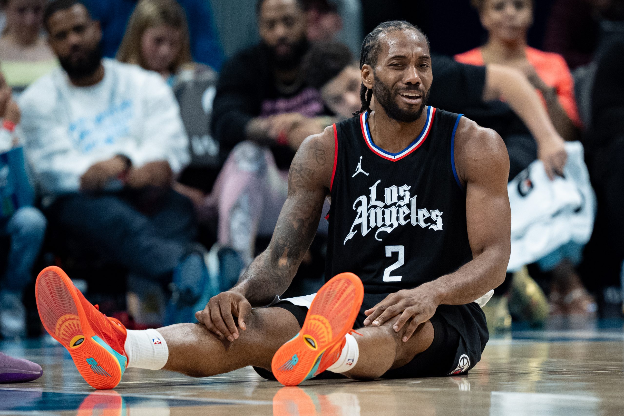 Clippers Provide Ominous Update on Kawhi Leonard Ahead of Season Start [Video]