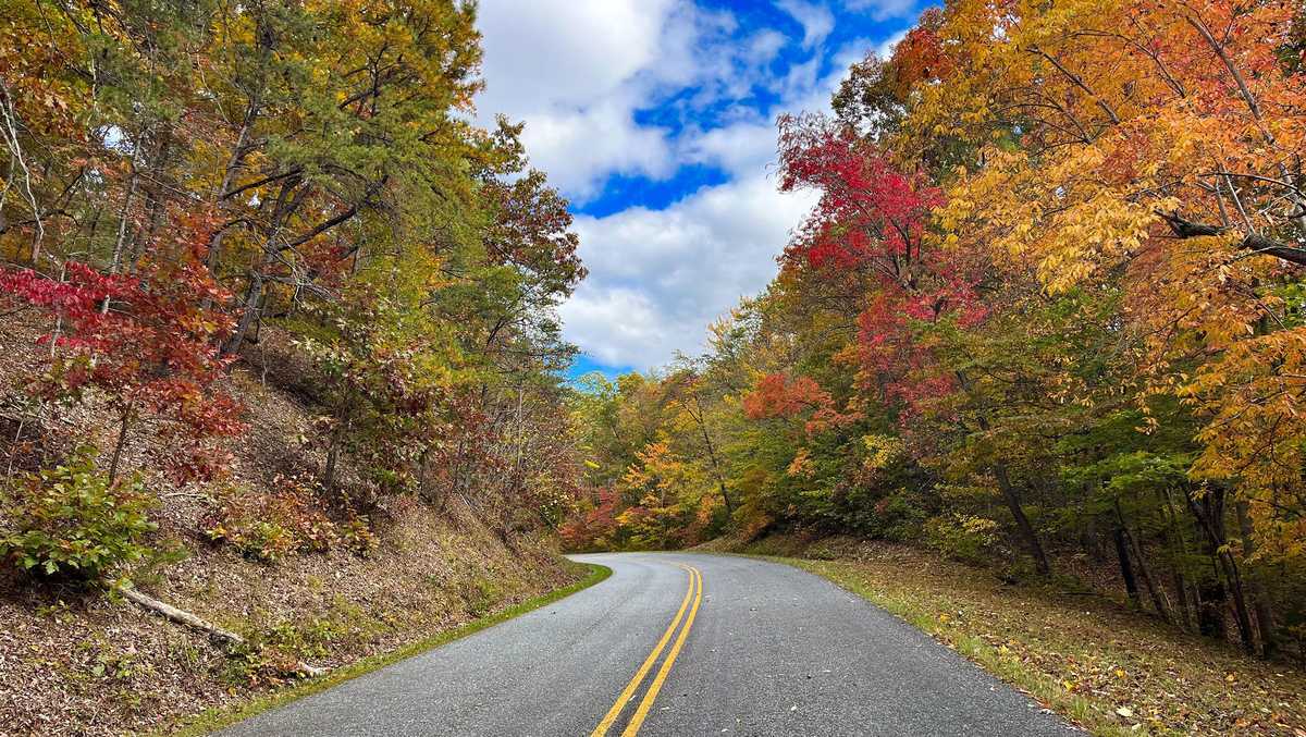 Nearly 200 miles of the Blue Ridge Parkway in Virginia reopens for scenic fall viewing following Helene [Video]