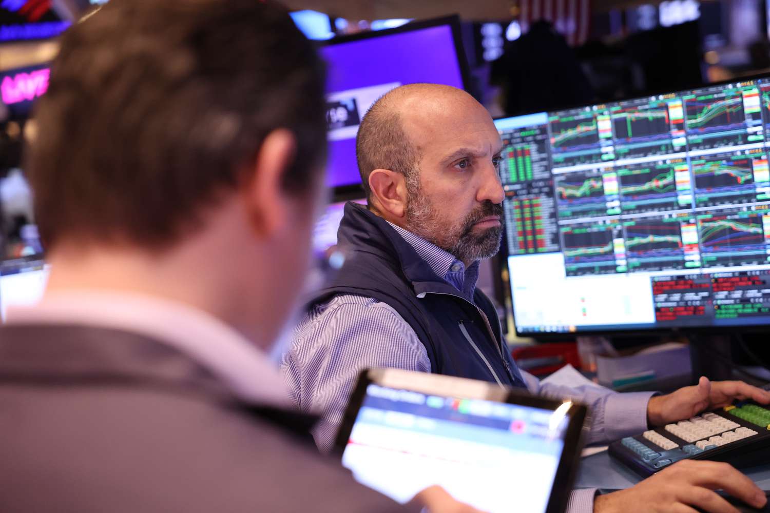 5 Things to Know Before the Stock Market Opens [Video]