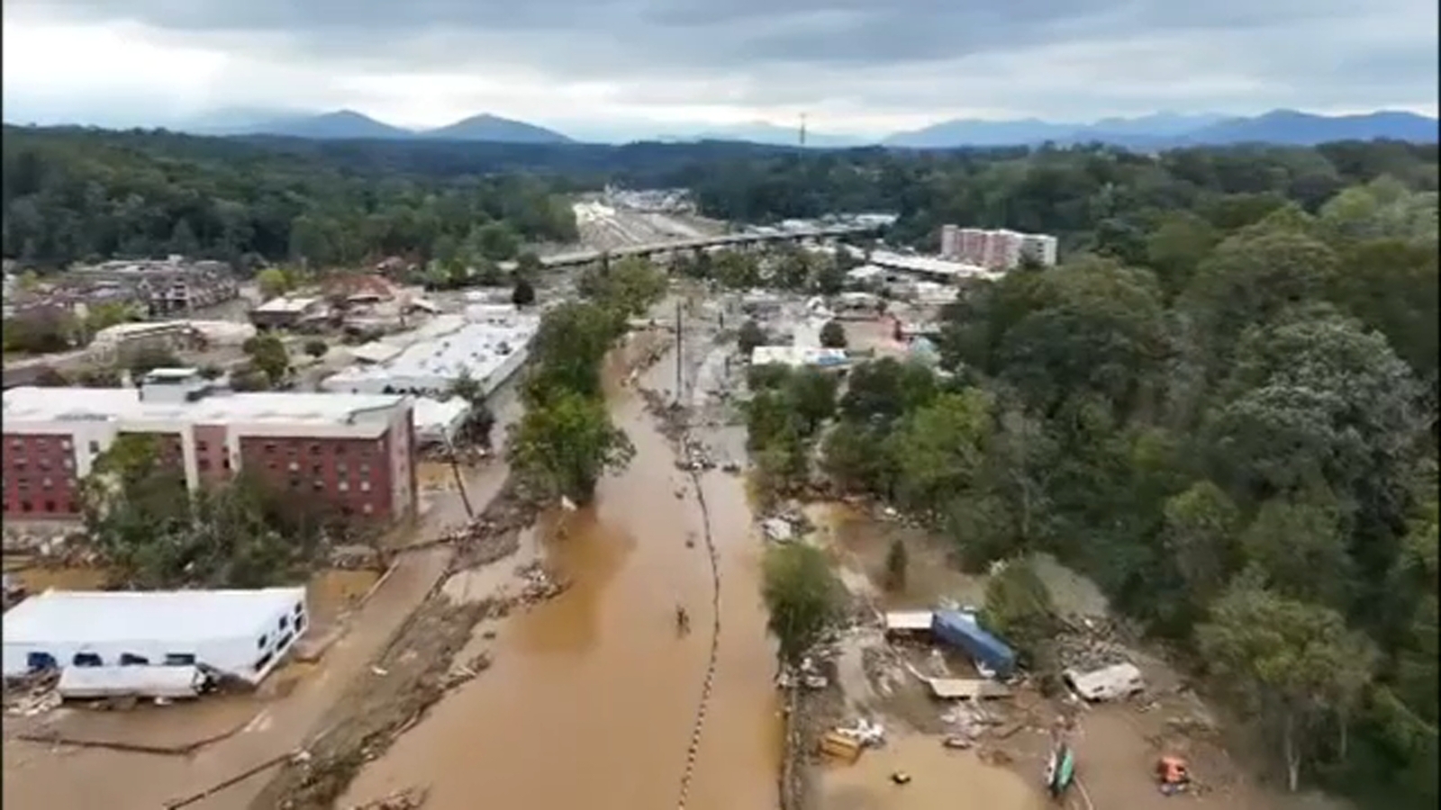 Recovery efforts continue in Florida after 2 hurricanes, with gas and power in short supply [Video]