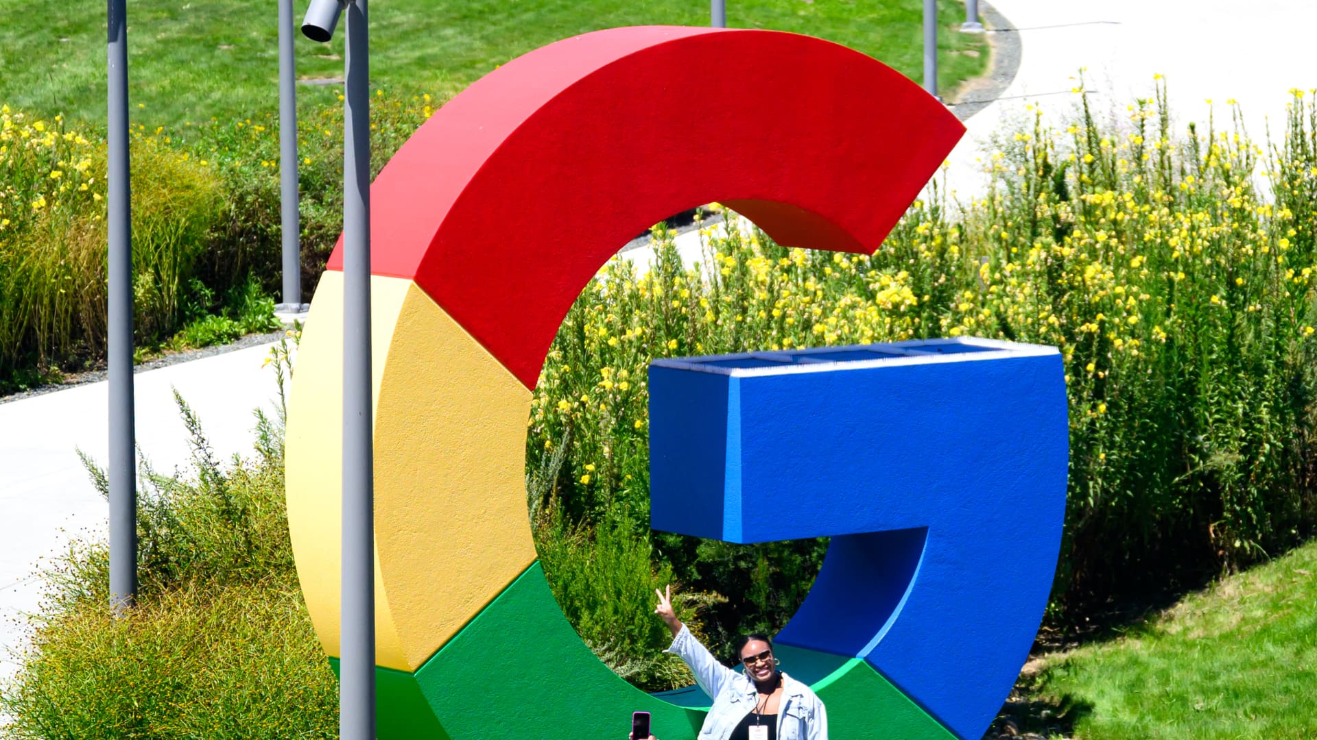 Google signs deal with nuclear company as data center power demand surges [Video]