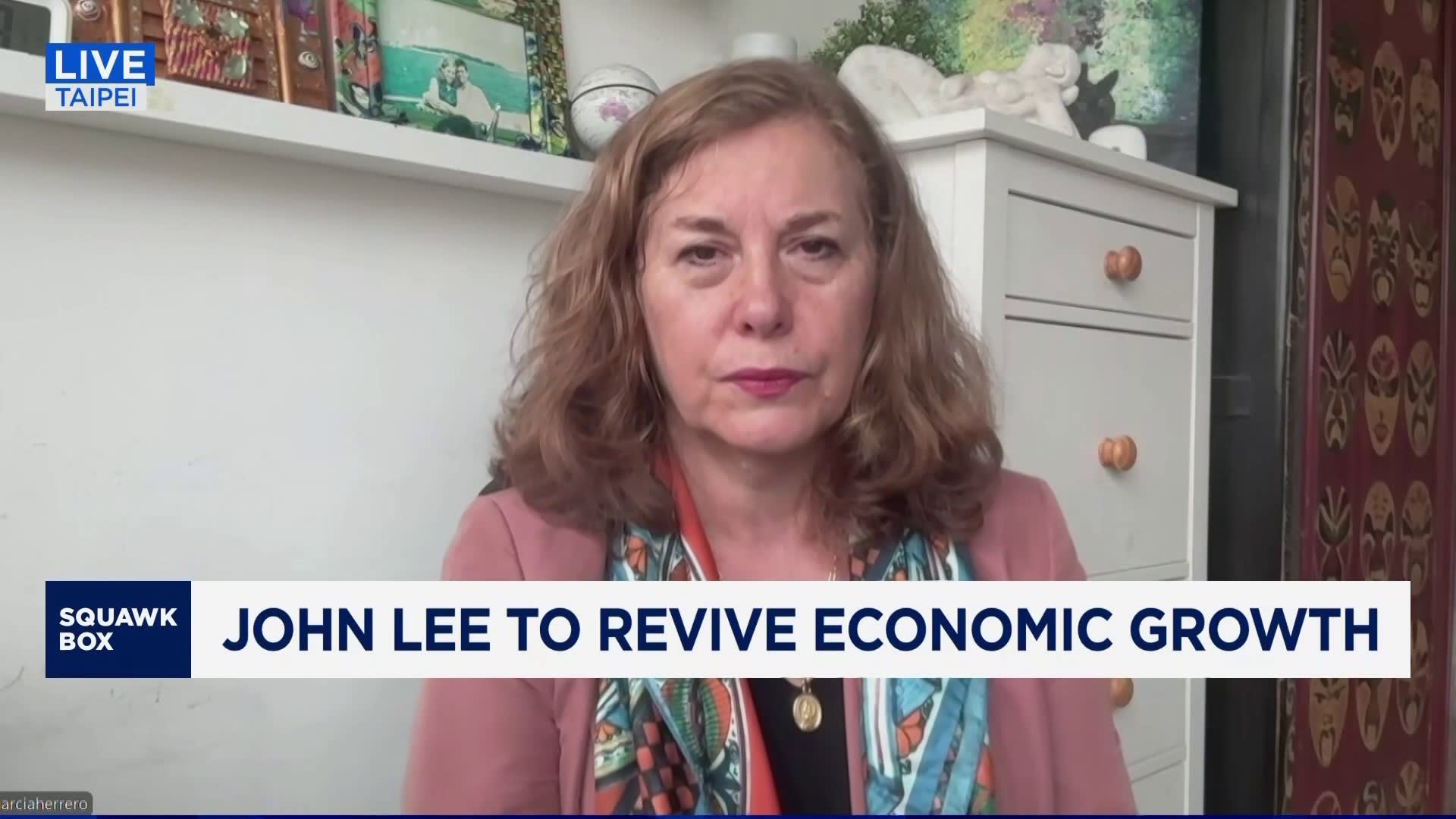 Hong Kong needs to diversify and build ‘growth engines’: Economist [Video]