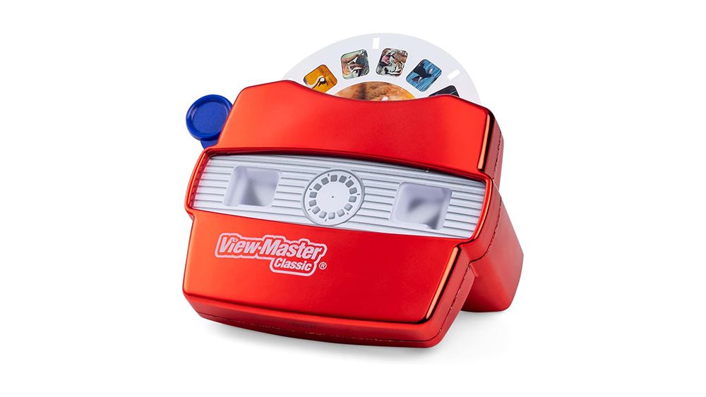 Mattel’s View-Master movie sounds bizarre [Video]