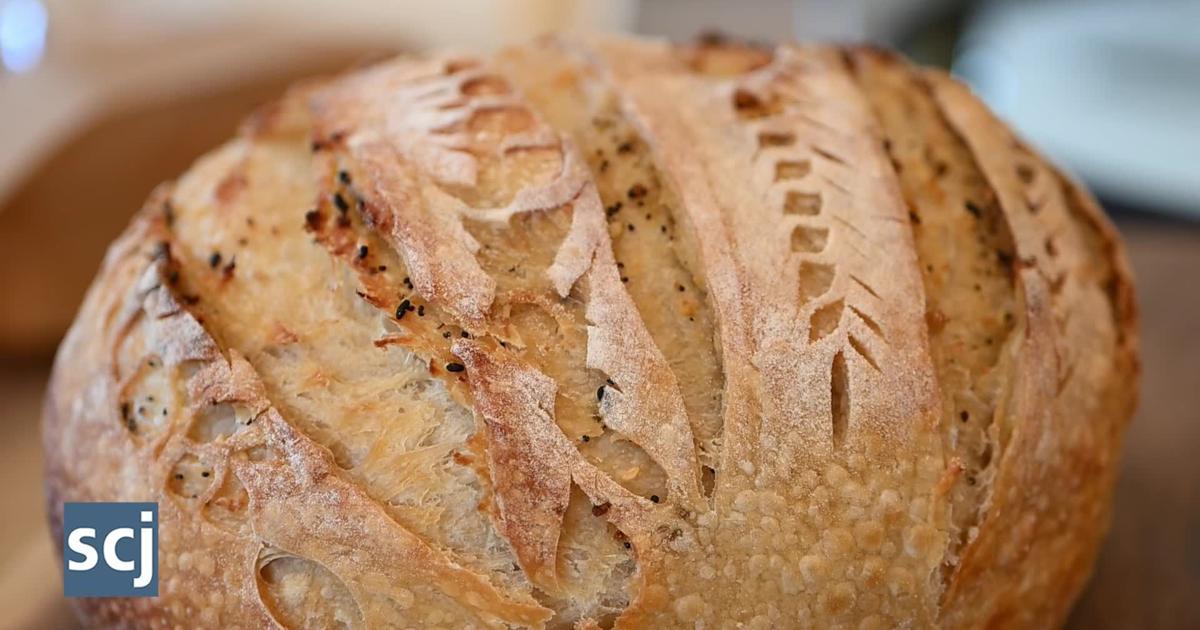 Love of sourdough leads to home-based bakery [Video]