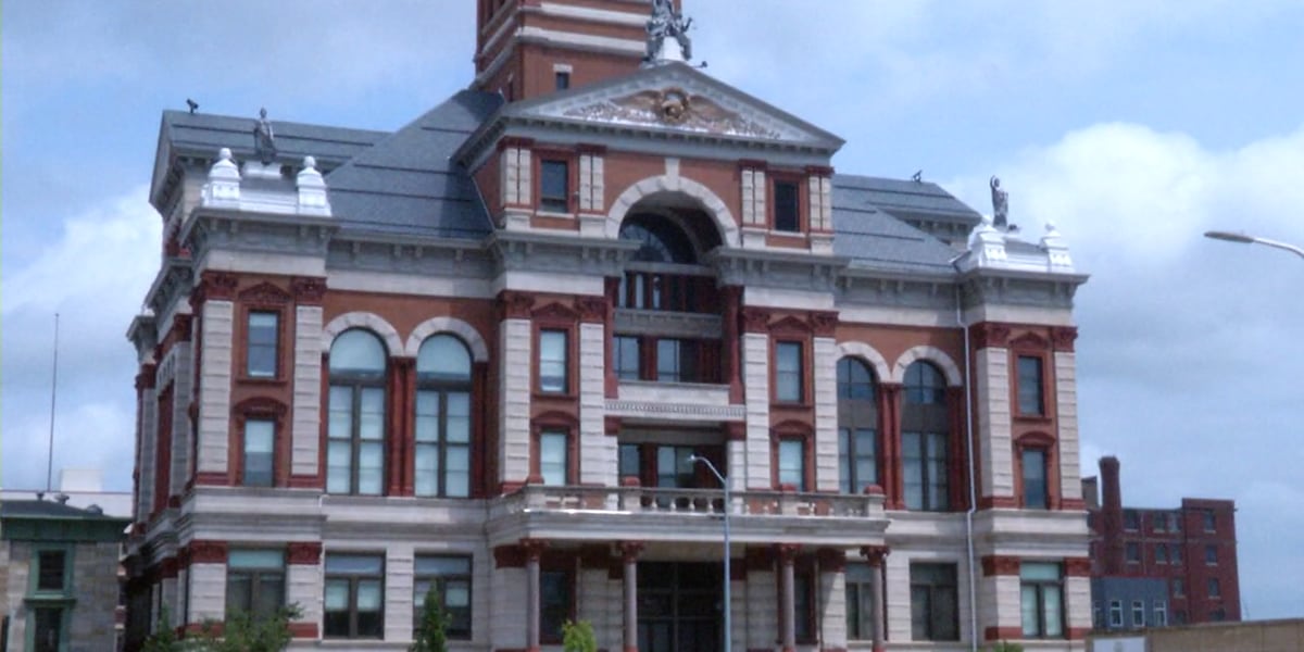 Dubuque County denied insurance coverage for stolen Dyersville funding [Video]