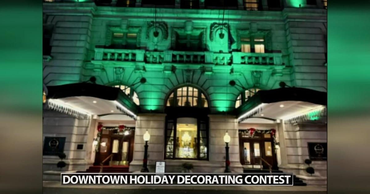 Downtown Louisville businesses invited to compete in Holiday Decorating Contest | [Video]