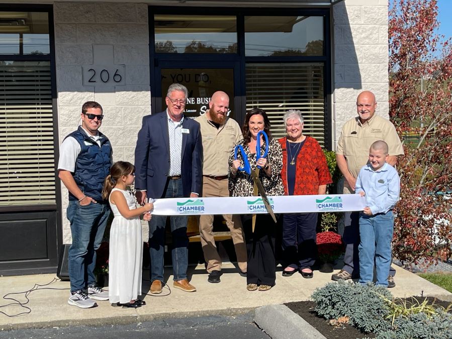 JC business cuts ribbon on new headquarters, collects blankets for flood victims [Video]