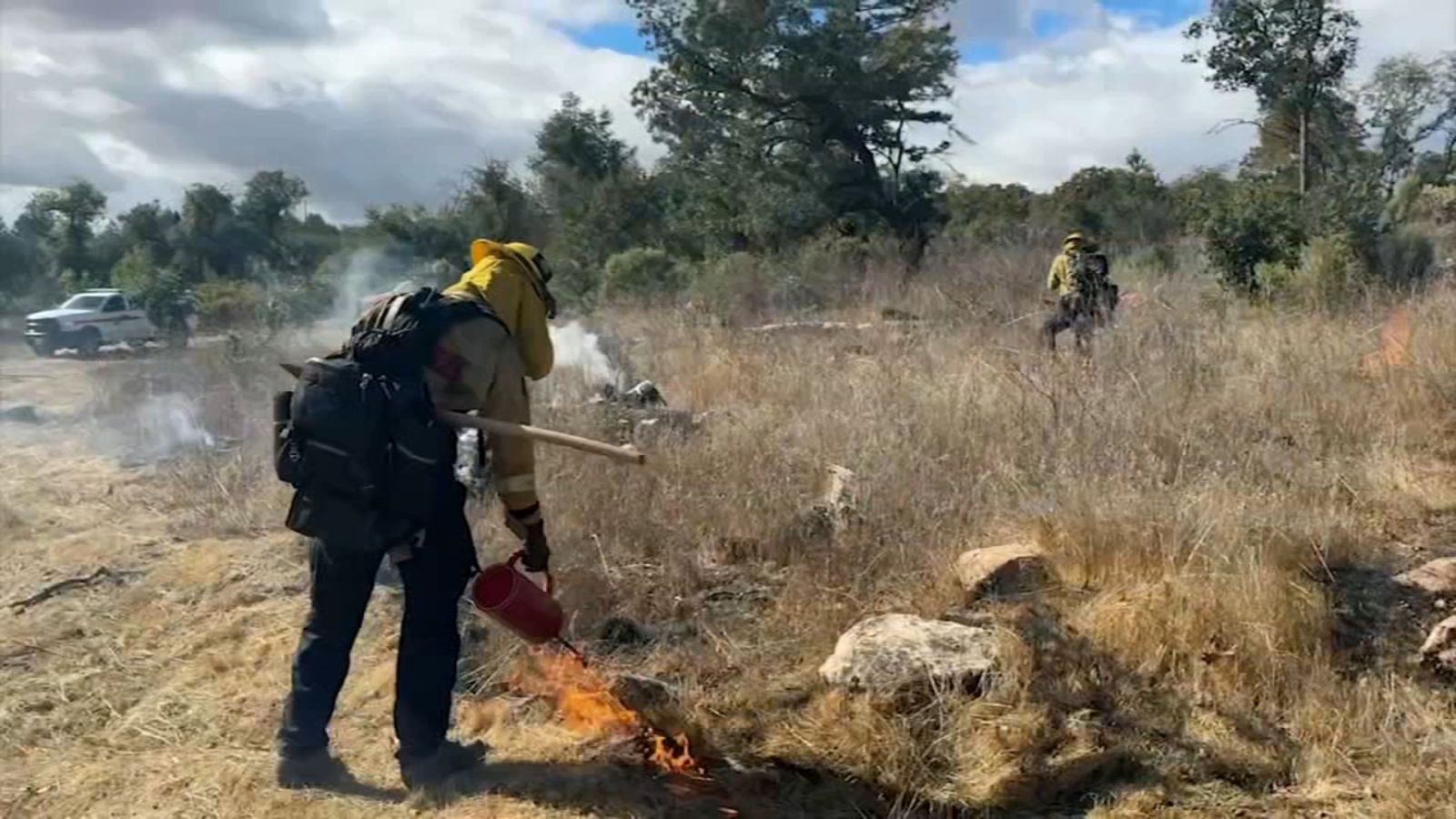 Rain puts damper on CAL FIRE’s prescribed burn in Sonoma County [Video]