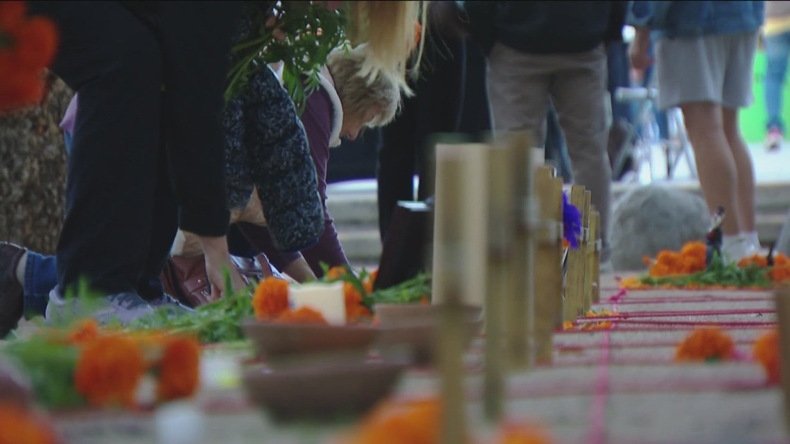 Escondido honors loved ones at Dia de los Muertos celebration [Video]