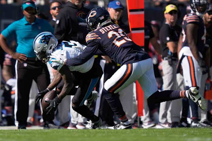 Bears’ Tyrique Stevenson not in starting lineup against Cardinals following gaffe last week [Video]