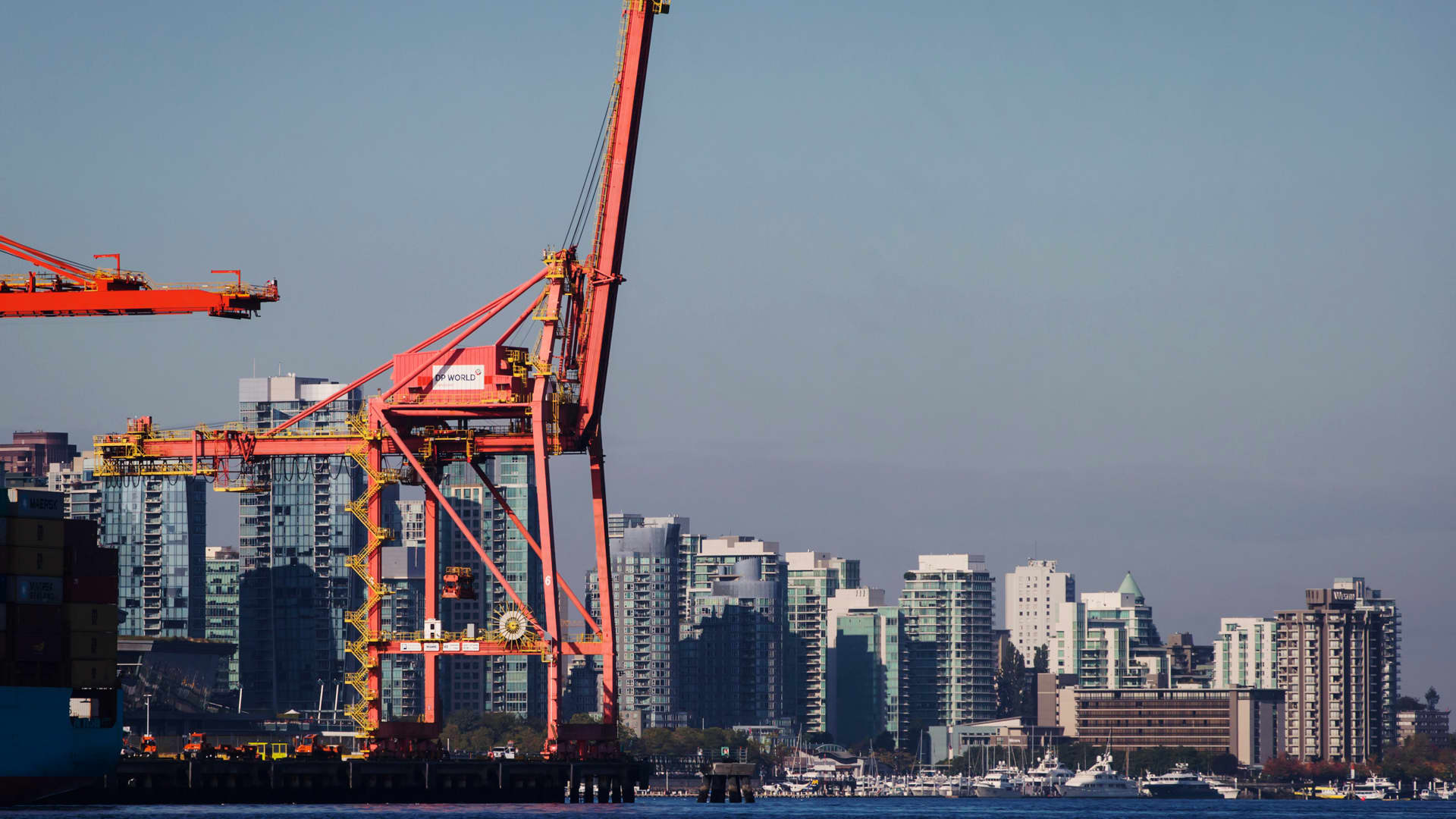 Strikes shut operations at Canada’s largest ports, US trade in limbo [Video]