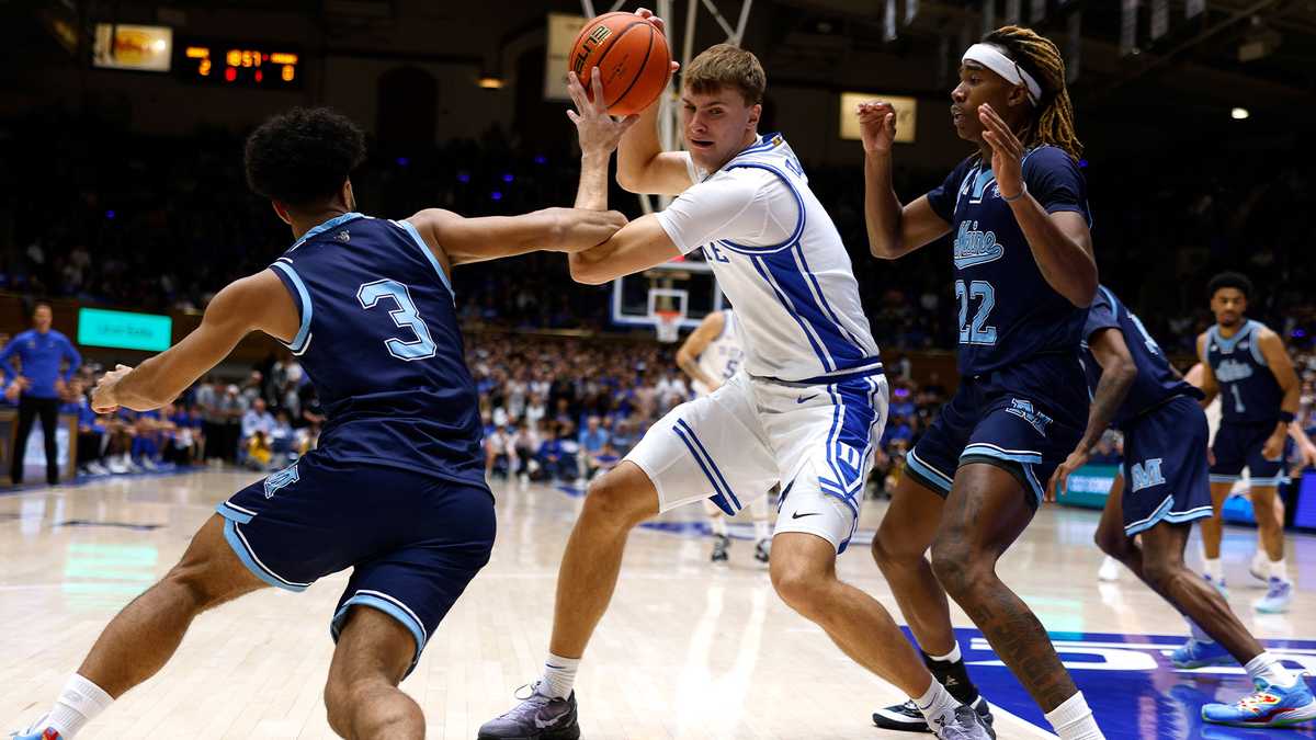 Flagg helps lead Duke to win over Maine in his college debut [Video]