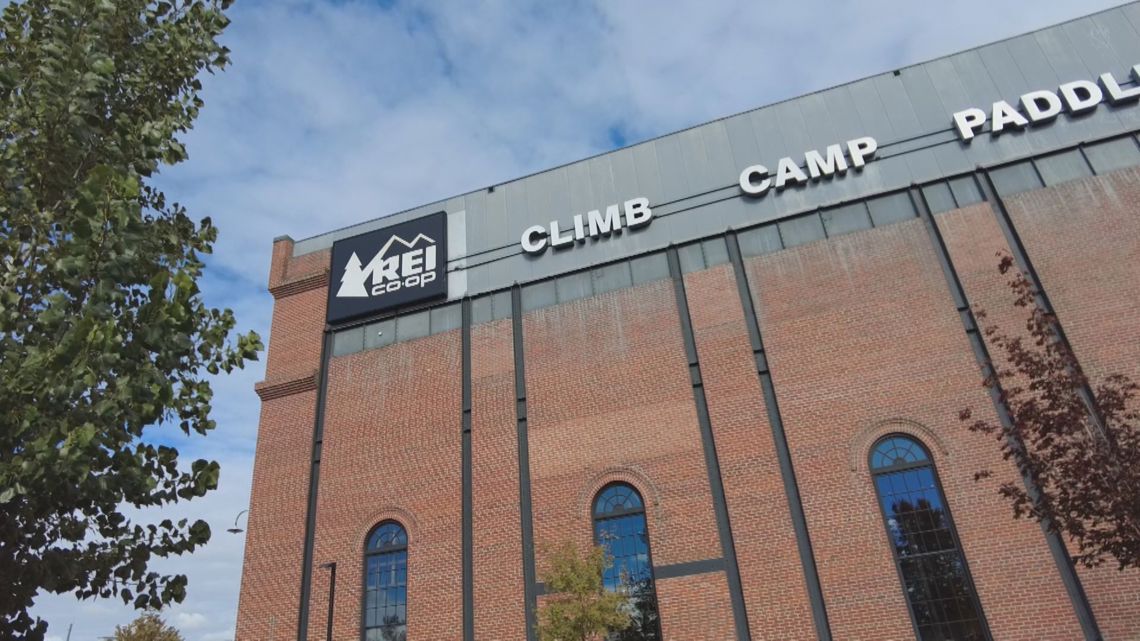 REI banning some members from making returns, exchanges [Video]