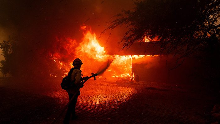 Ventura County Wildfire Photos  Hollywood Life [Video]