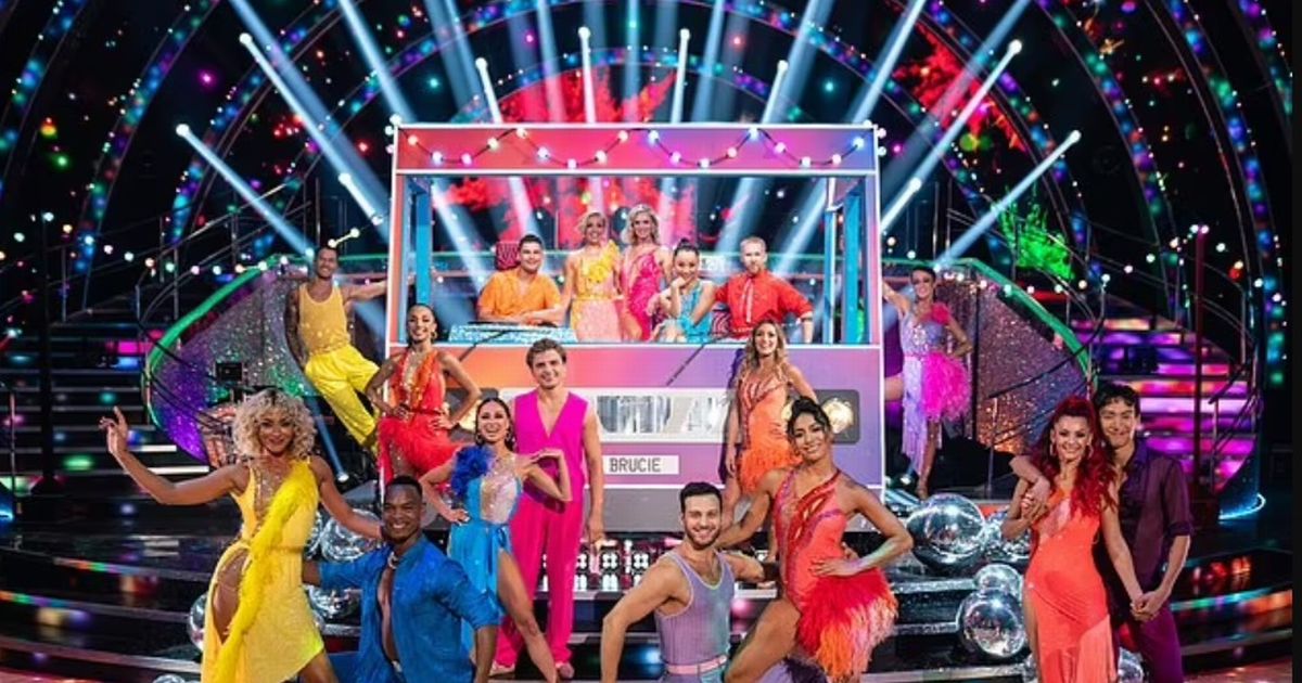 Strictly Come Dancing pros ‘face axe’ as bosses want ‘fresh start’ after series of scandals [Video]