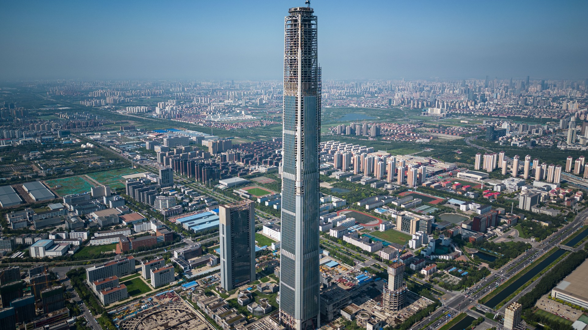 Why Ghostscraper tower due to be twice as tall as The Shard was left a half-built MESS& was so bad it changed the law [Video]