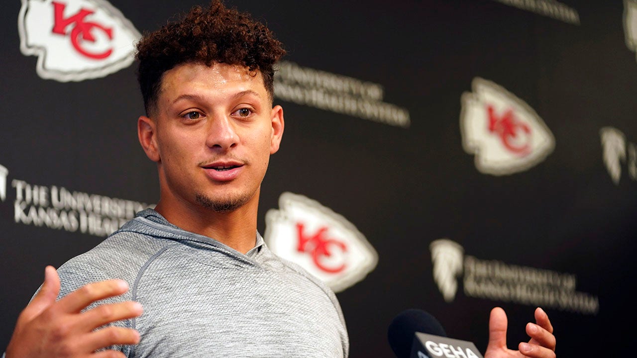 Chiefs’ Patrick Mahomes supports Kansas Citys WNBA expansion franchise efforts [Video]