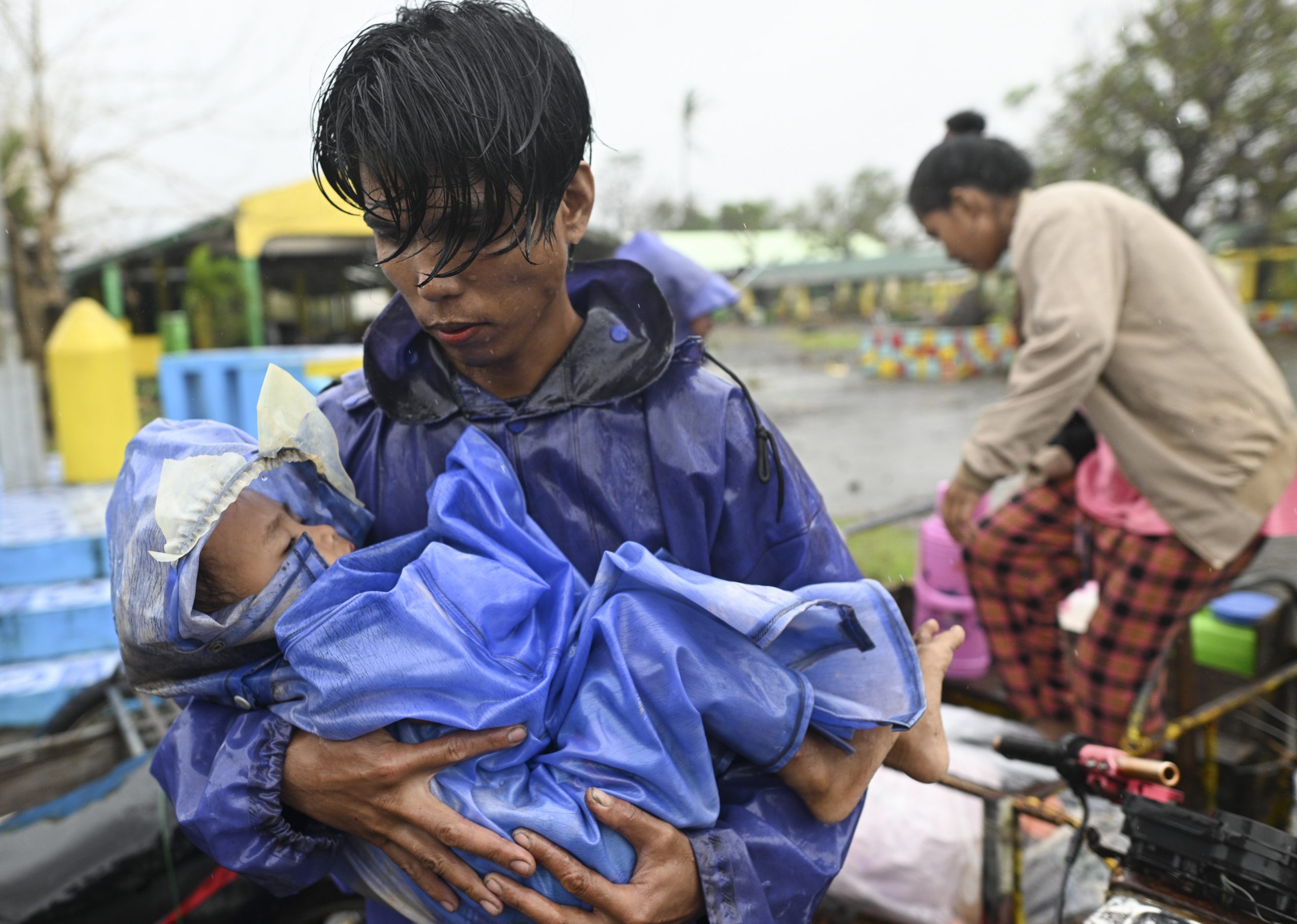 Mass Evacuations Ordered As Typhoon Usagi Approaches [Video]