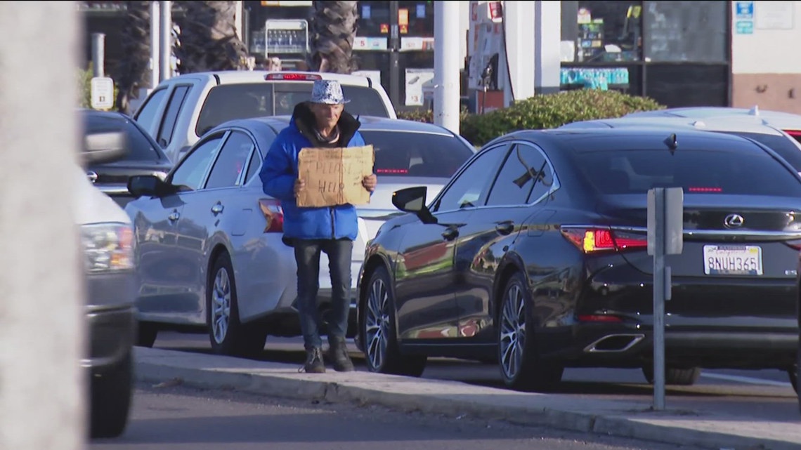 Police warn of rising scams ahead of Thanksgiving [Video]