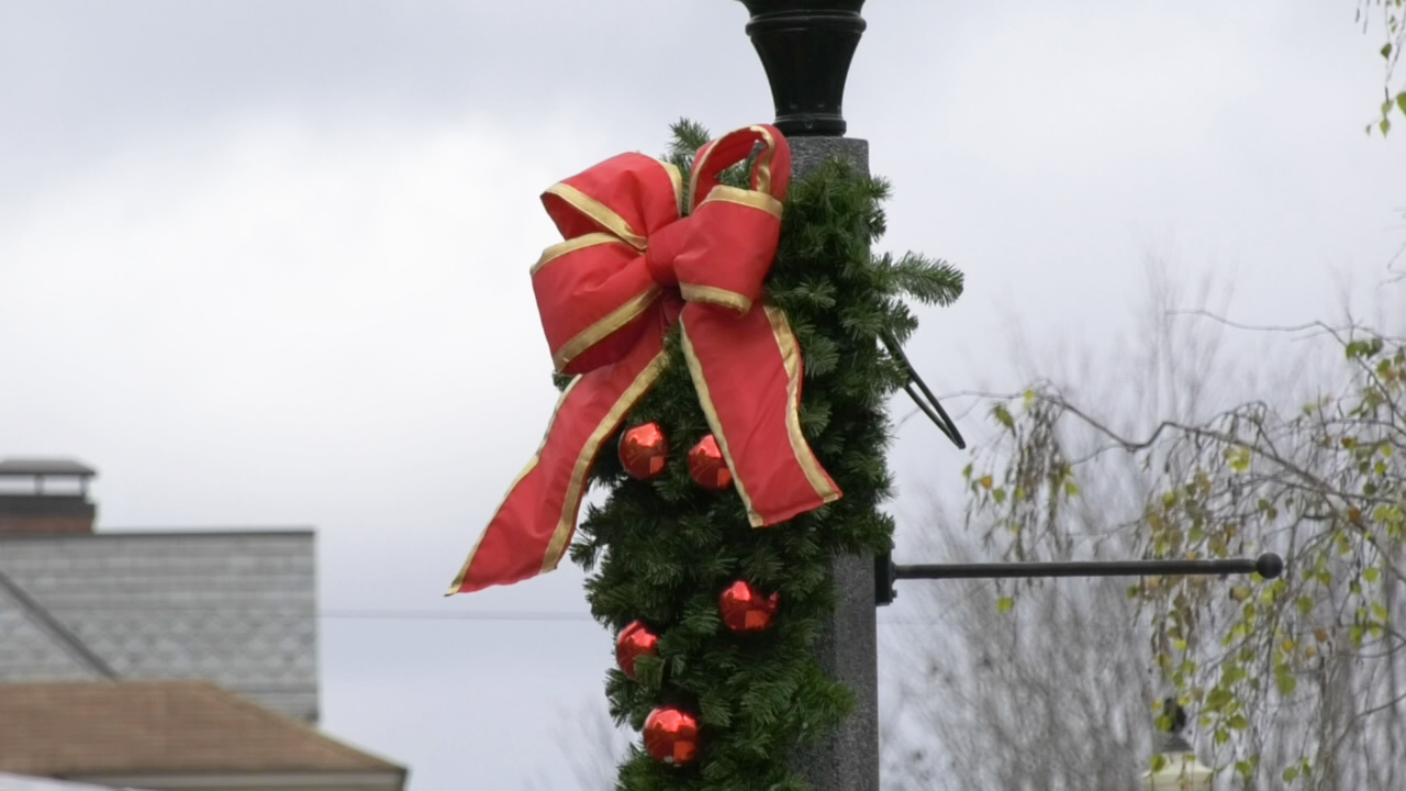 Oak Hill is preparing for Christmas [Video]