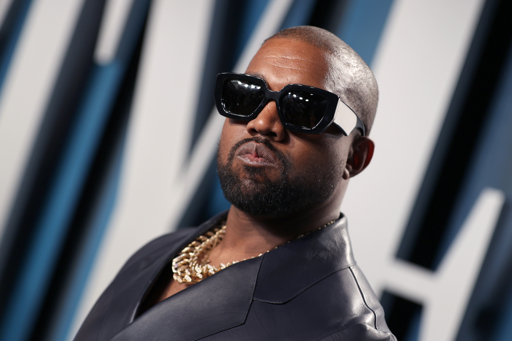 Kanye West wore swastika shirt and made ‘bigotry and antisemitism well-known’ [Video]