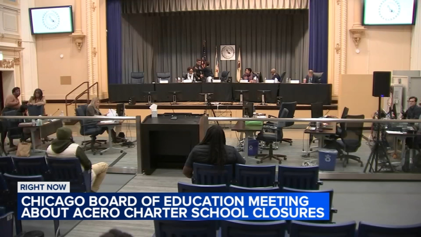 Chicago Mayor Brandon Johnson school board holds special meeting likely to lay groundwork to fire CPS CEO Pedro Martinez: sources [Video]