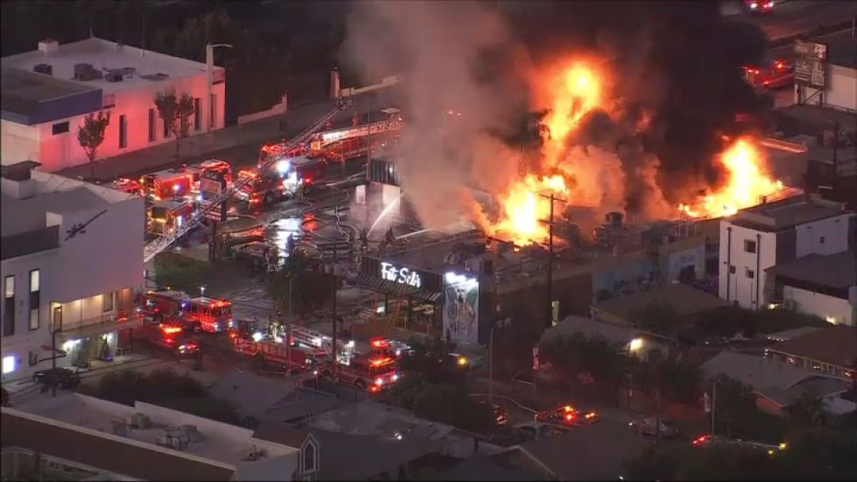 Fire at AutoZone store tears through strip mall in Hollywood  NBC Los Angeles [Video]