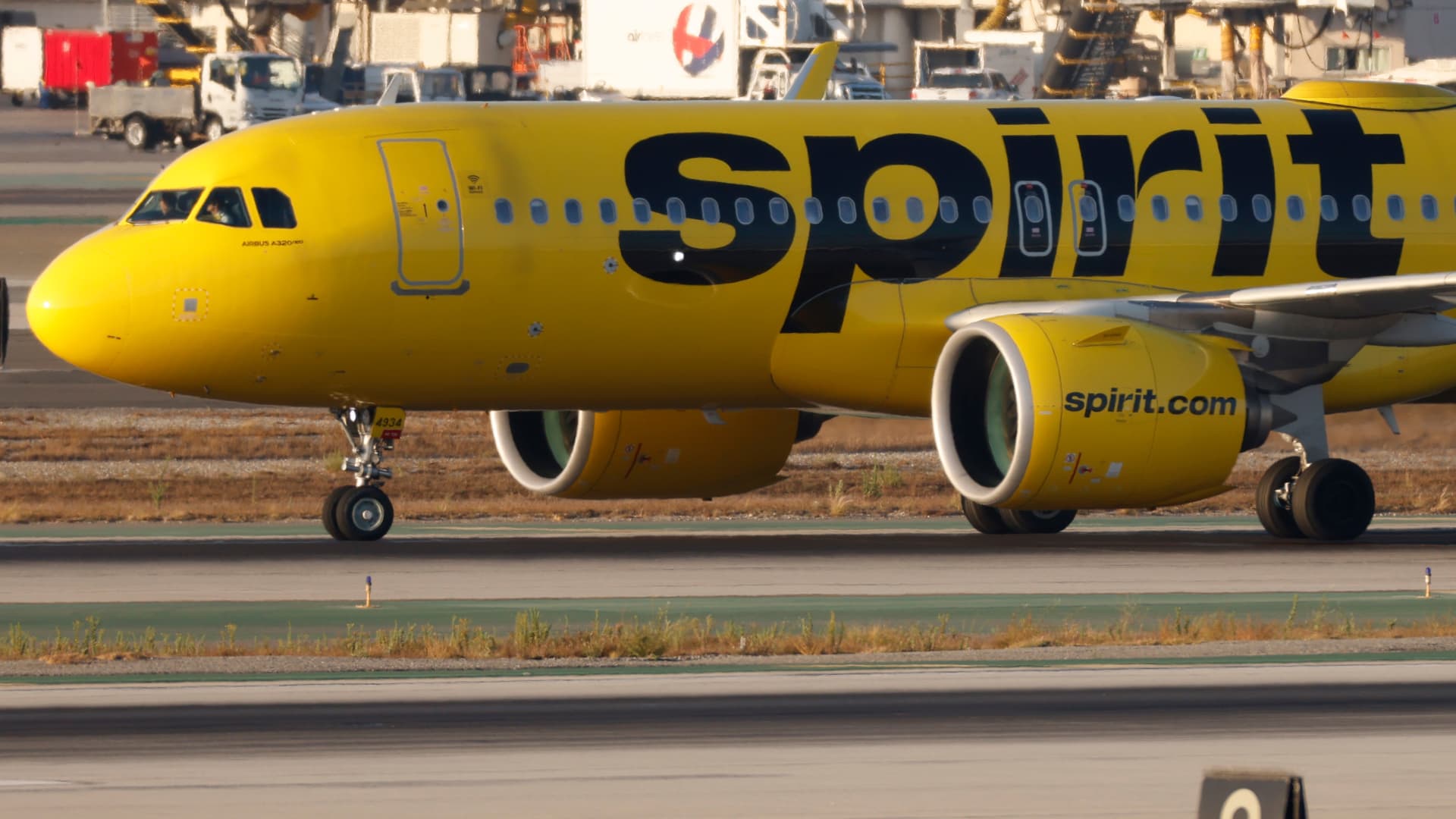 Spirit Airlines files for bankruptcy protection after mounting losses [Video]