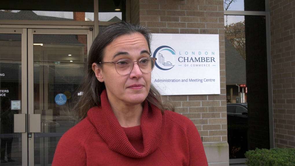 London Chamber of Commerce gauges impact of postal workers strike on small businesses [Video]