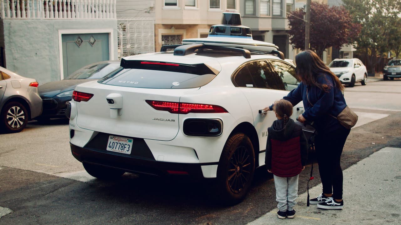 Waymo skyrockets in San Francisco: here’s how many rides [Video]