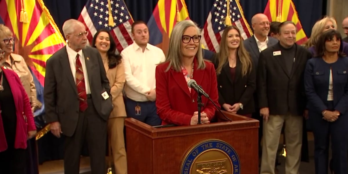 Hobbs praises transportation funding; new Arizona freeway details released [Video]