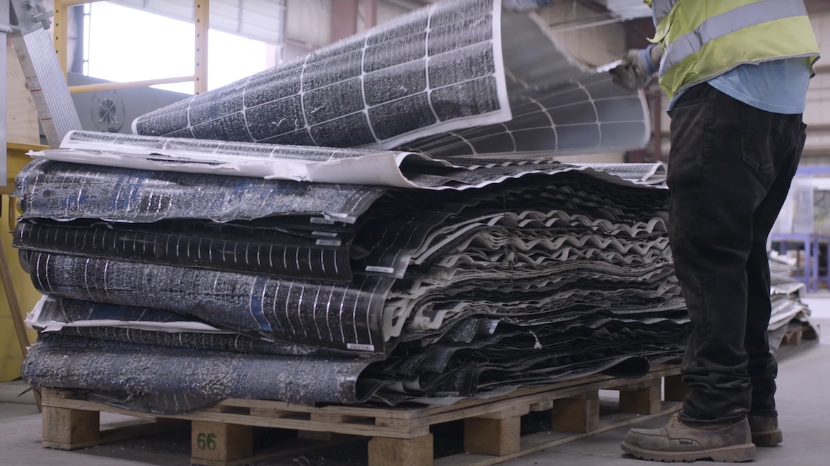 New Solar Panel Recycling Facility Is Coming to Georgia [Video]