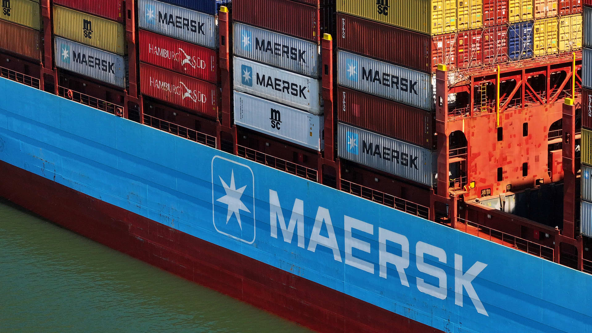 Maersk unveils latest ‘dual-fuel methanol vessel’ [Video]