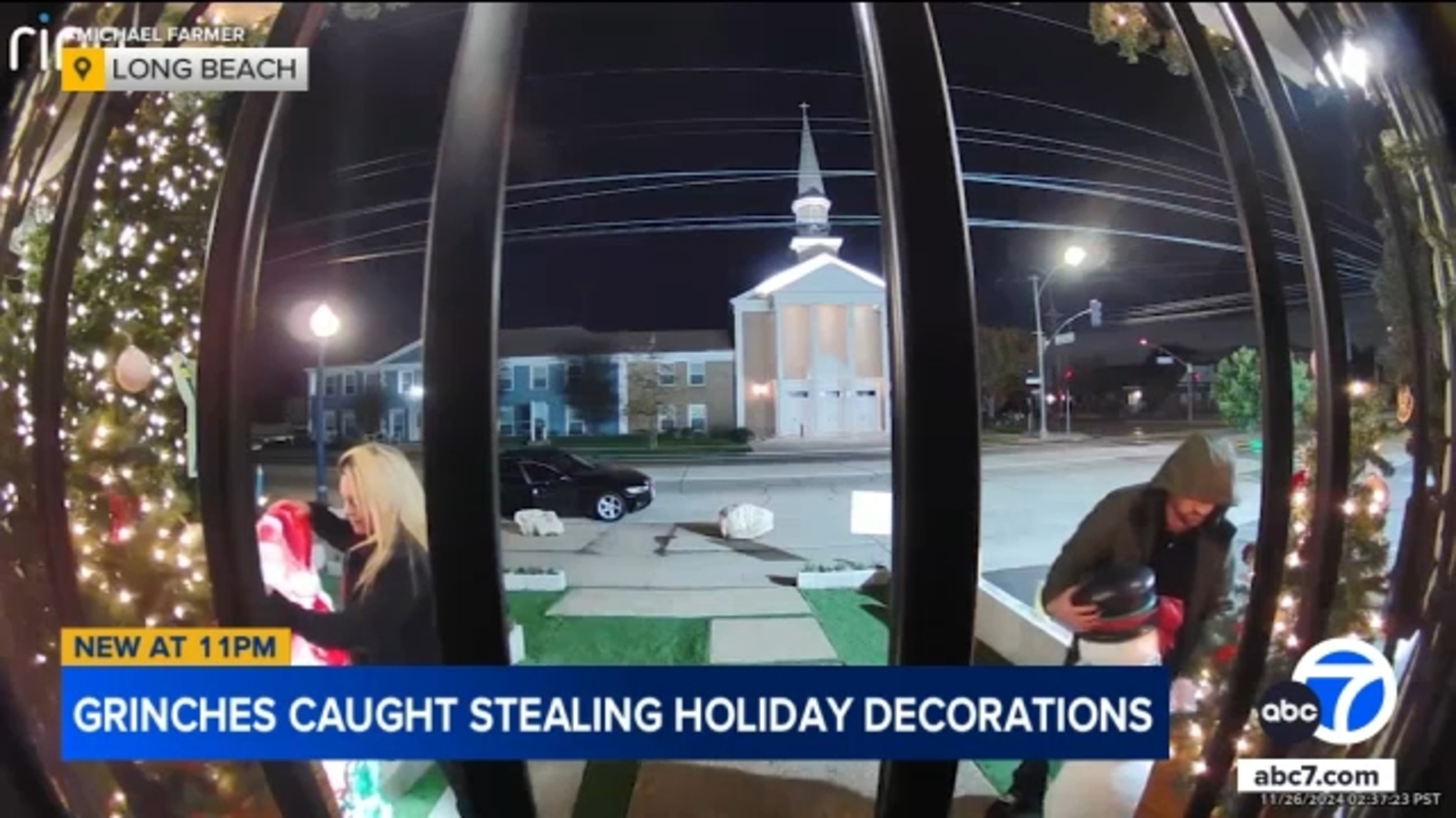 VIDEO: Two ‘Grinches’ steal Christmas decorations from Long Beach business [Video]