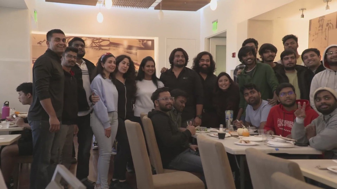 University of the Pacific students treated to Thanksgiving dinner [Video]