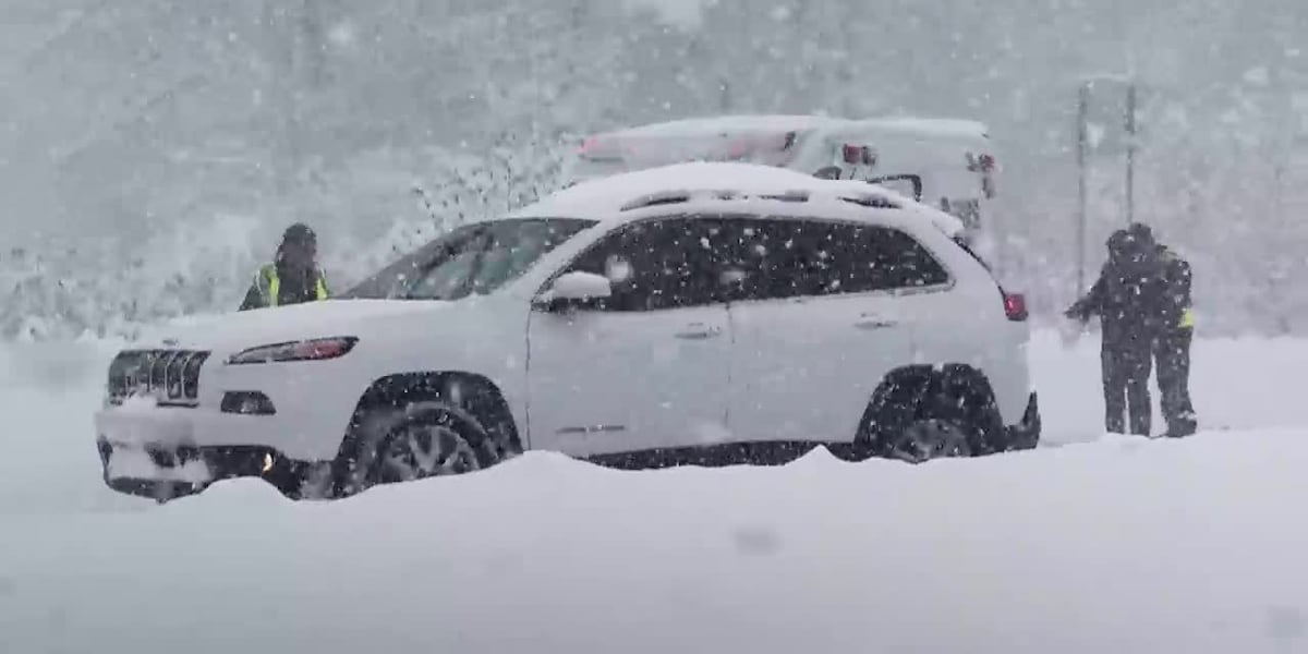 Post Thanksgiving travelers face frigid cold and heavy snow [Video]