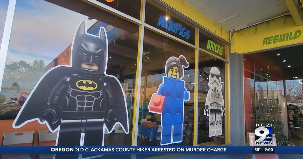 Locally-owned businesses enjoy Small Business Saturday | Video