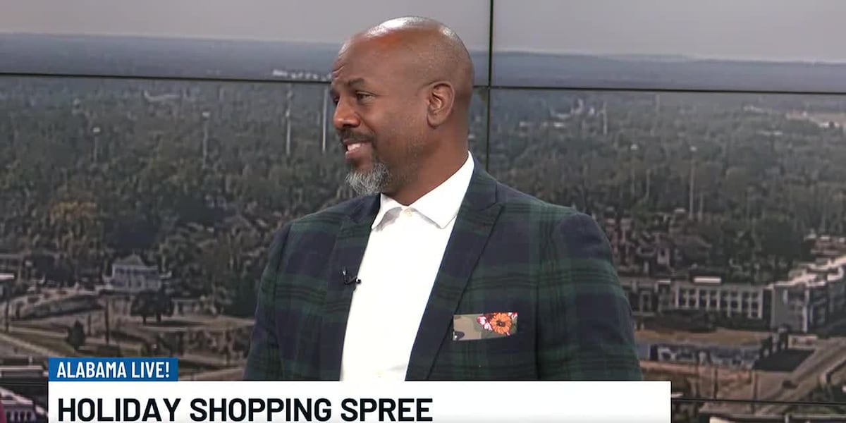 City councilor funding holiday shopping spree for families in need [Video]