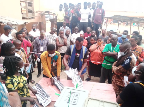 2024 Elections: Polls close, sorting and counting underway at polling centers [Video]