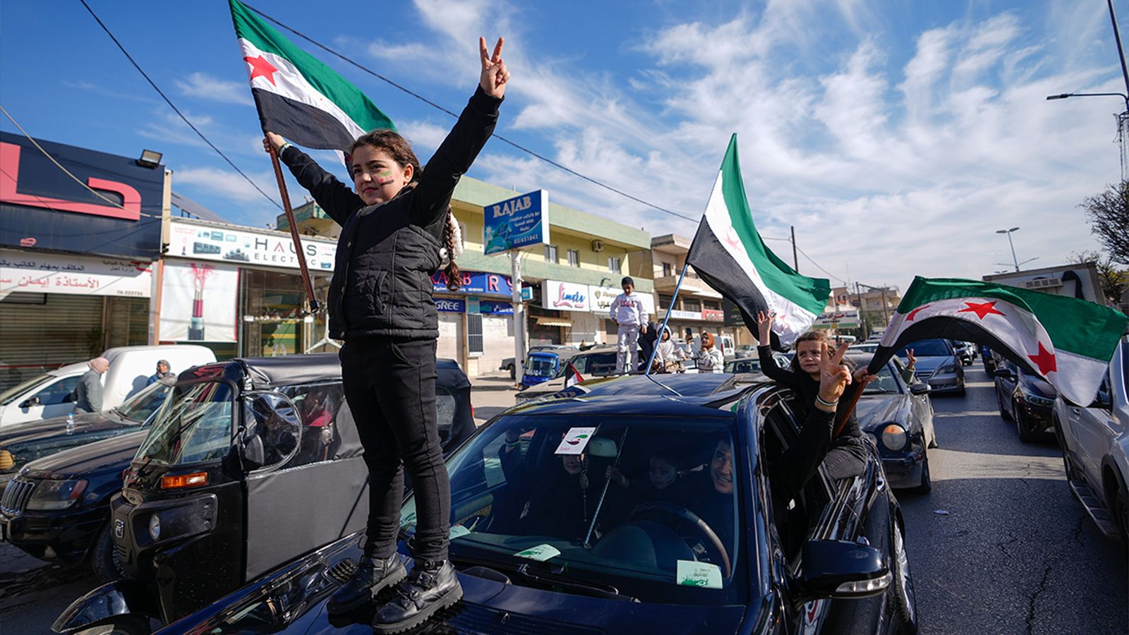 US-world politics: Jubilation and gunfire as Syrians celebrate the end of the Assad family’s half-century rule [Video]