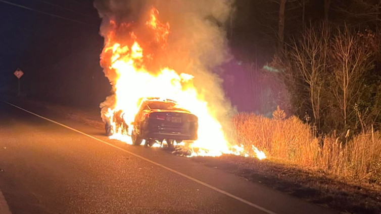 Vehicle fire reported in Randolph County, East Side Fire Department says [Video]