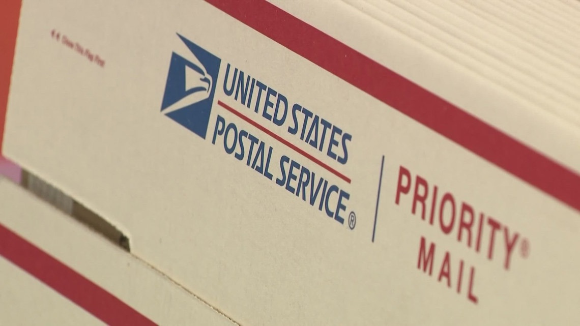 Holiday Shipping Deadlines: USPS, FedEx, and UPS dates [Video]