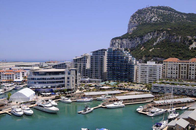 Gibraltar set to crackdown on under-the-table tradesmen from Spain: Local businesses urged to report unlicensed competitors to combat illegal trade [Video]